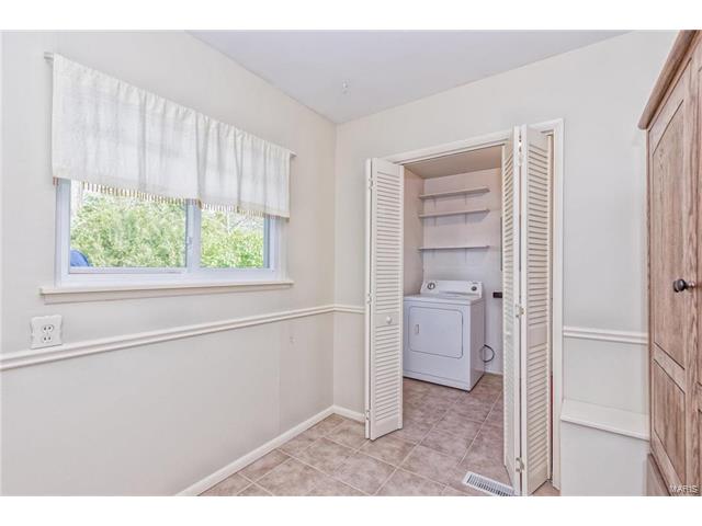 2 Timberleigh, Ballwin, MO 63021 photo 13
