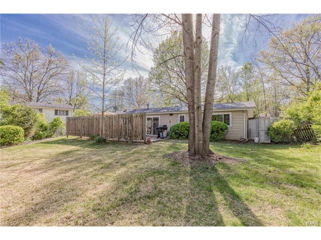 2 Timberleigh, Ballwin, MO 63021 photo 30