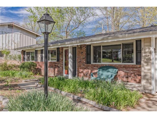 2 Timberleigh, Ballwin, MO 63021 photo 4