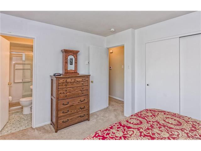 2 Timberleigh, Ballwin, MO 63021 photo 23