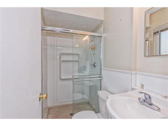 2 Timberleigh, Ballwin, MO 63021 photo 24