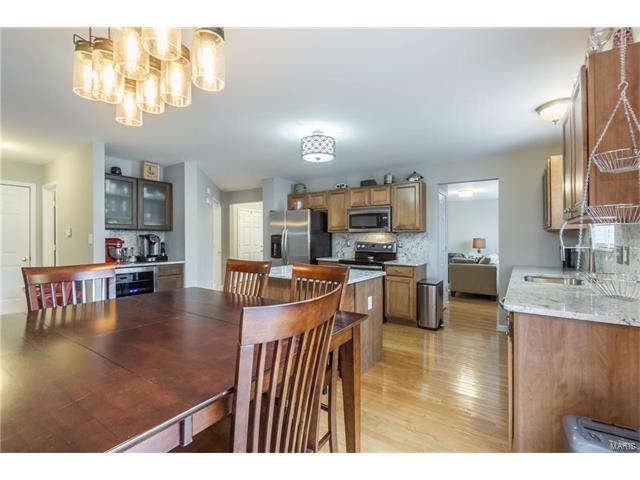 221 Spring Borough Dr, O'fallon, MO 63368 photo 17