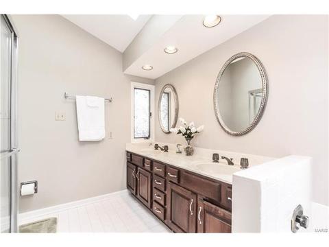 2550 Timber Meadow Dr, Ballwin, MO 63011 photo 16