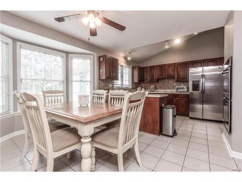2550 Timber Meadow Dr, Ballwin, MO 63011 photo 13
