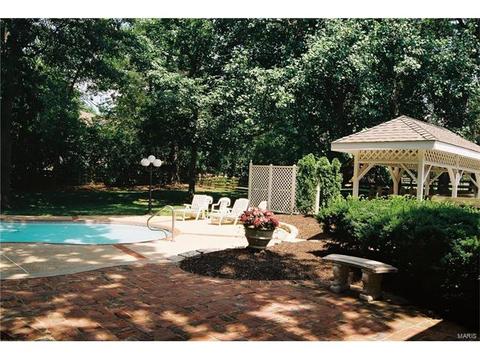 15915 Wetherburn Rd, Chesterfield, MO 63017 photo 24