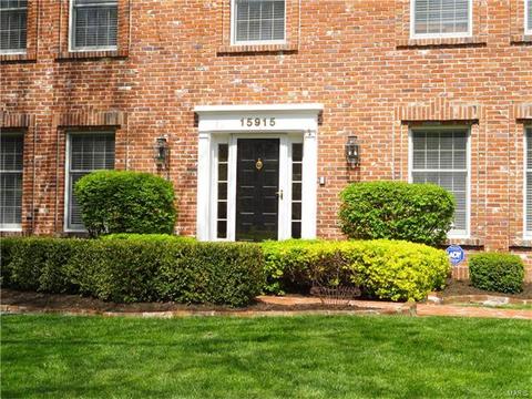 15915 Wetherburn Rd, Chesterfield, MO 63017 photo 3