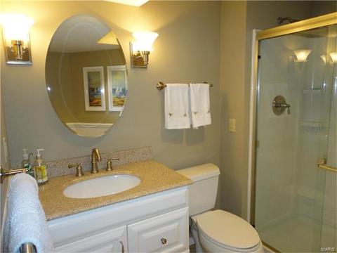 15915 Wetherburn Rd, Chesterfield, MO 63017 photo 20