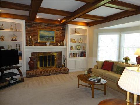 15915 Wetherburn Rd, Chesterfield, MO 63017 photo 8
