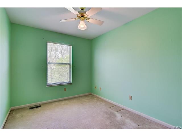 626 Sandy Smt, Ballwin, MO 63021 photo 19