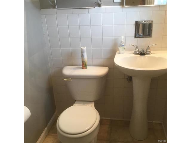 2405 Saint Robert, Saint Charles, MO 63301 photo 8