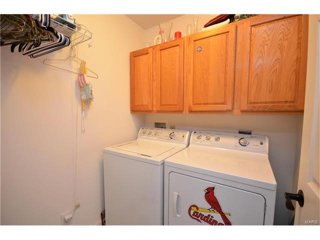 616 Hawk Run Dr, O'fallon, MO 63368 photo 13