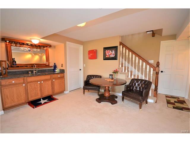 616 Hawk Run Dr, O'fallon, MO 63368 photo 16