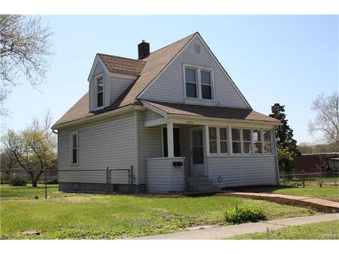 6752 Schofield Pl, Saint Louis, MO 63133 photo 1
