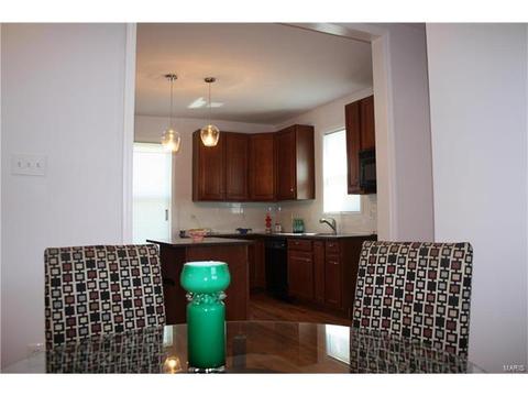 6752 Schofield Pl, Saint Louis, MO 63133 photo 8