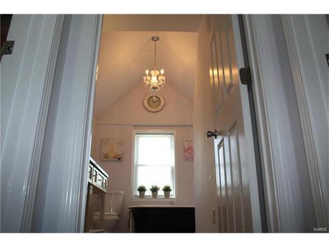 6752 Schofield Pl, Saint Louis, MO 63133 photo 14