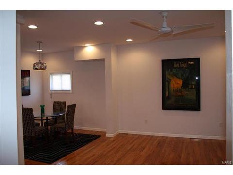 6752 Schofield Pl, Saint Louis, MO 63133 photo 5