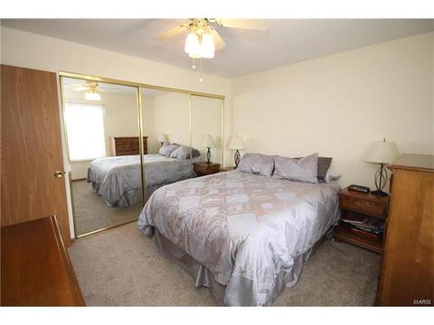 2 Berview Cir #E, Saint Louis, MO 63129 photo 14