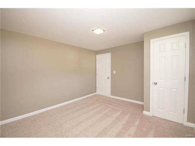 1140 Villaview Dr, Ballwin, MO 63021 photo 32