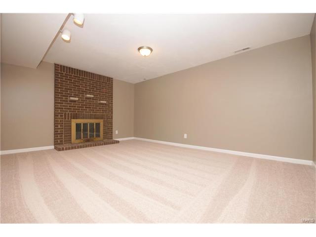 1140 Villaview Dr, Ballwin, MO 63021 photo 29