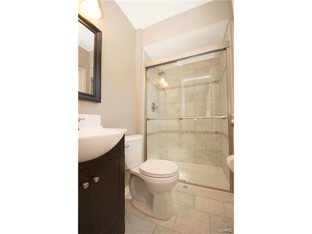 1140 Villaview Dr, Ballwin, MO 63021 photo 28