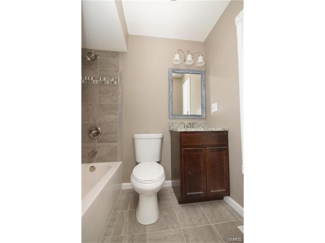1140 Villaview Dr, Ballwin, MO 63021 photo 21