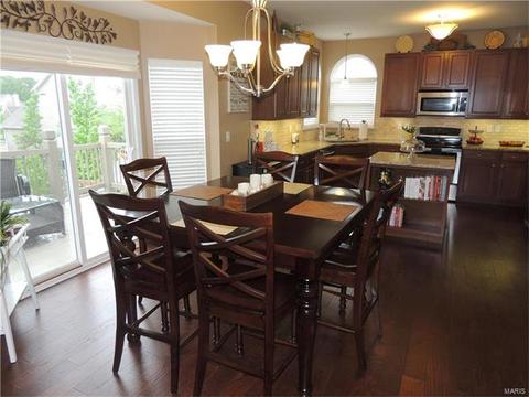 210 Fox Haven Ct, O'fallon, MO 63368 photo 11