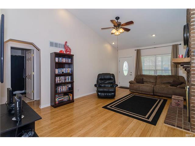 436 Brightfield Trl, Ballwin, MO 63021 photo 4