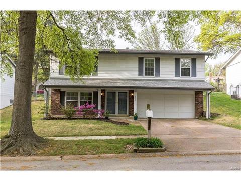 512 Arborwood Dr, Ballwin, MO 63021 photo 1
