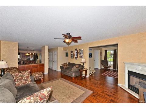 281 England Dr, O'fallon, MO 63366 photo 7