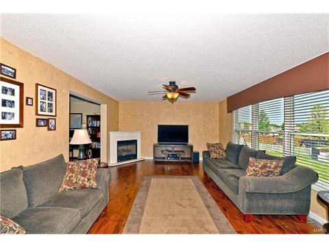 281 England Dr, O'fallon, MO 63366 photo 6