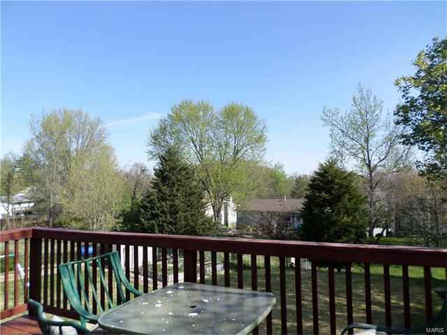 745 Woodrun Dr, Ballwin, MO 63021 photo 23