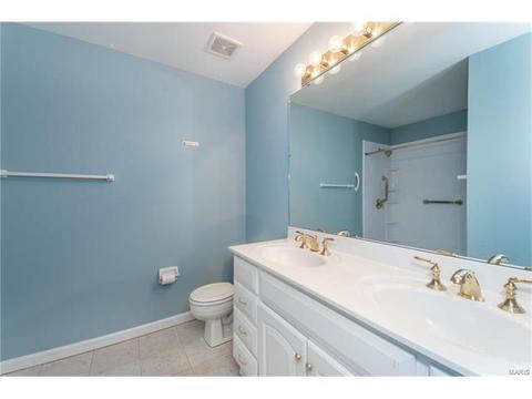 1702 Ridgeview Circle Dr, Ballwin, MO 63021 photo 12
