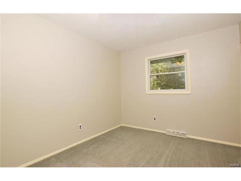 1076 Highway P, O'fallon, MO 63366 photo 16
