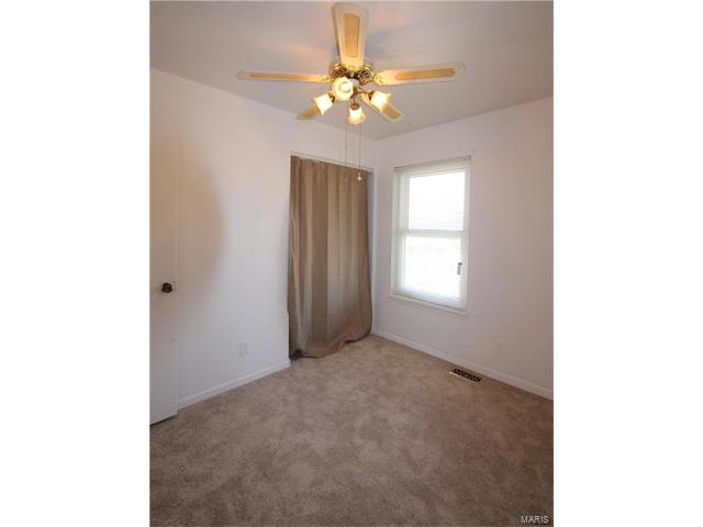 4260 Martyridge Dr, Saint Louis, MO 63129 photo 7