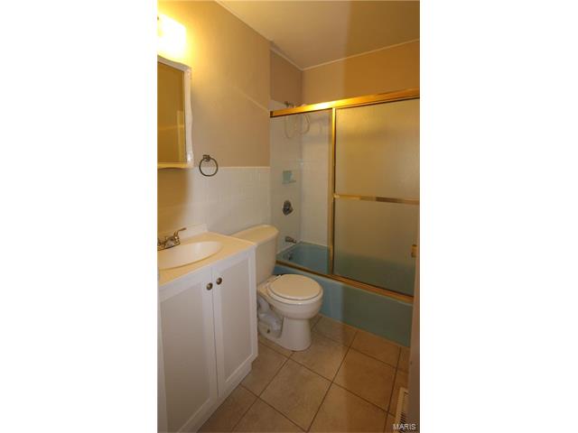 4260 Martyridge Dr, Saint Louis, MO 63129 photo 10