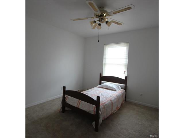 4260 Martyridge Dr, Saint Louis, MO 63129 photo 9