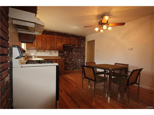 4260 Martyridge Dr, Saint Louis, MO 63129 photo 5
