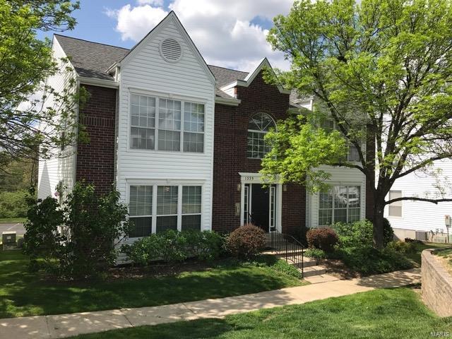 1335 Crossings Ct #B, Ballwin, MO 63021 photo 1