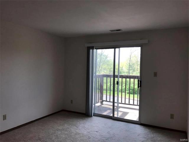 1335 Crossings Ct #B, Ballwin, MO 63021 photo 13
