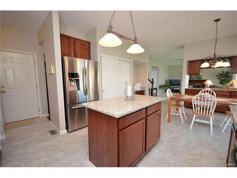 6958 Clayborne Dr, O'fallon, MO 63368 photo 8