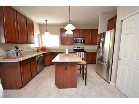6958 Clayborne Dr, O'fallon, MO 63368 photo 7
