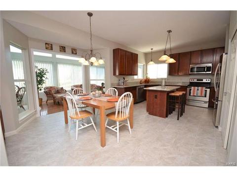 6958 Clayborne Dr, O'fallon, MO 63368 photo 13