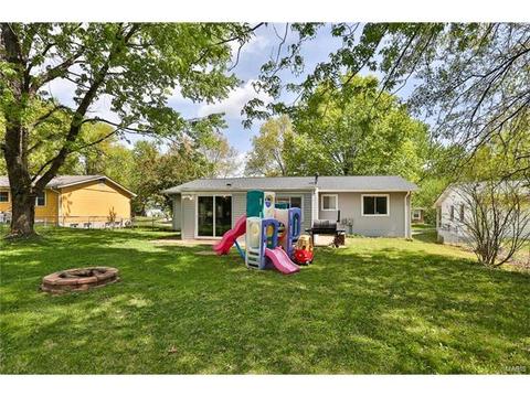 576 Golfwood Dr, Ballwin, MO 63021 photo 25