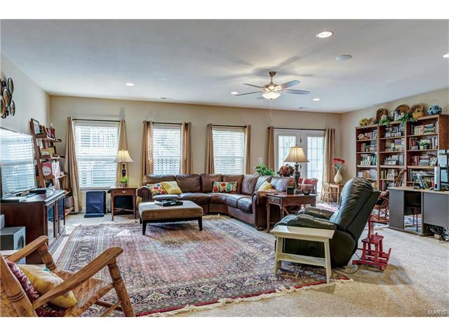 572 Trevi Ln, Ballwin, MO 63011 photo 29