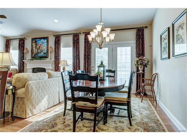 572 Trevi Ln, Ballwin, MO 63011 photo 15