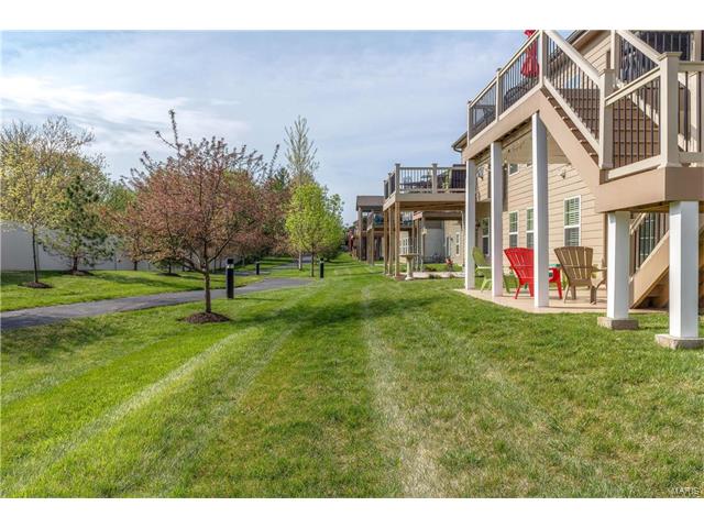 572 Trevi Ln, Ballwin, MO 63011 photo 41