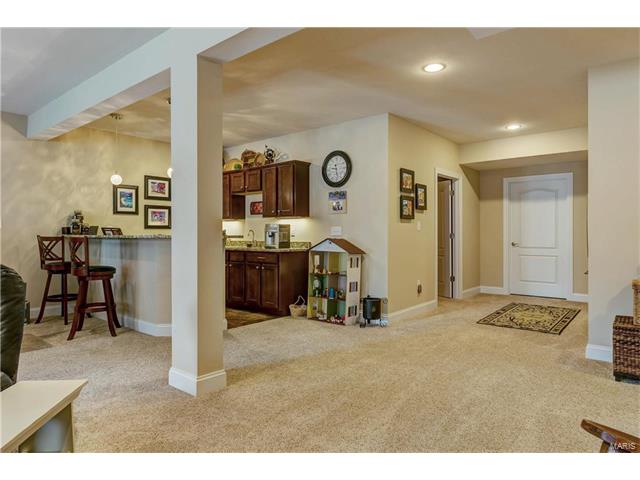 572 Trevi Ln, Ballwin, MO 63011 photo 27