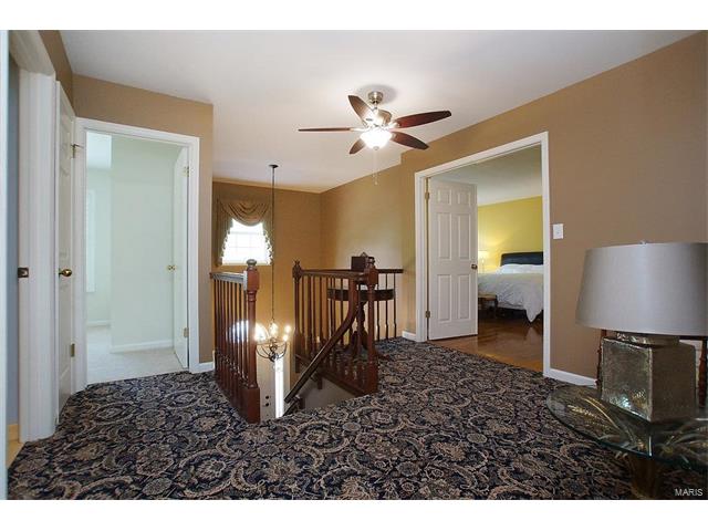 616 Highland Gln, Ballwin, MO 63021 photo 16