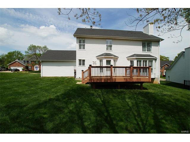 616 Highland Gln, Ballwin, MO 63021 photo 29