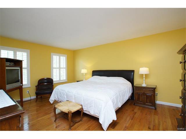 616 Highland Gln, Ballwin, MO 63021 photo 19